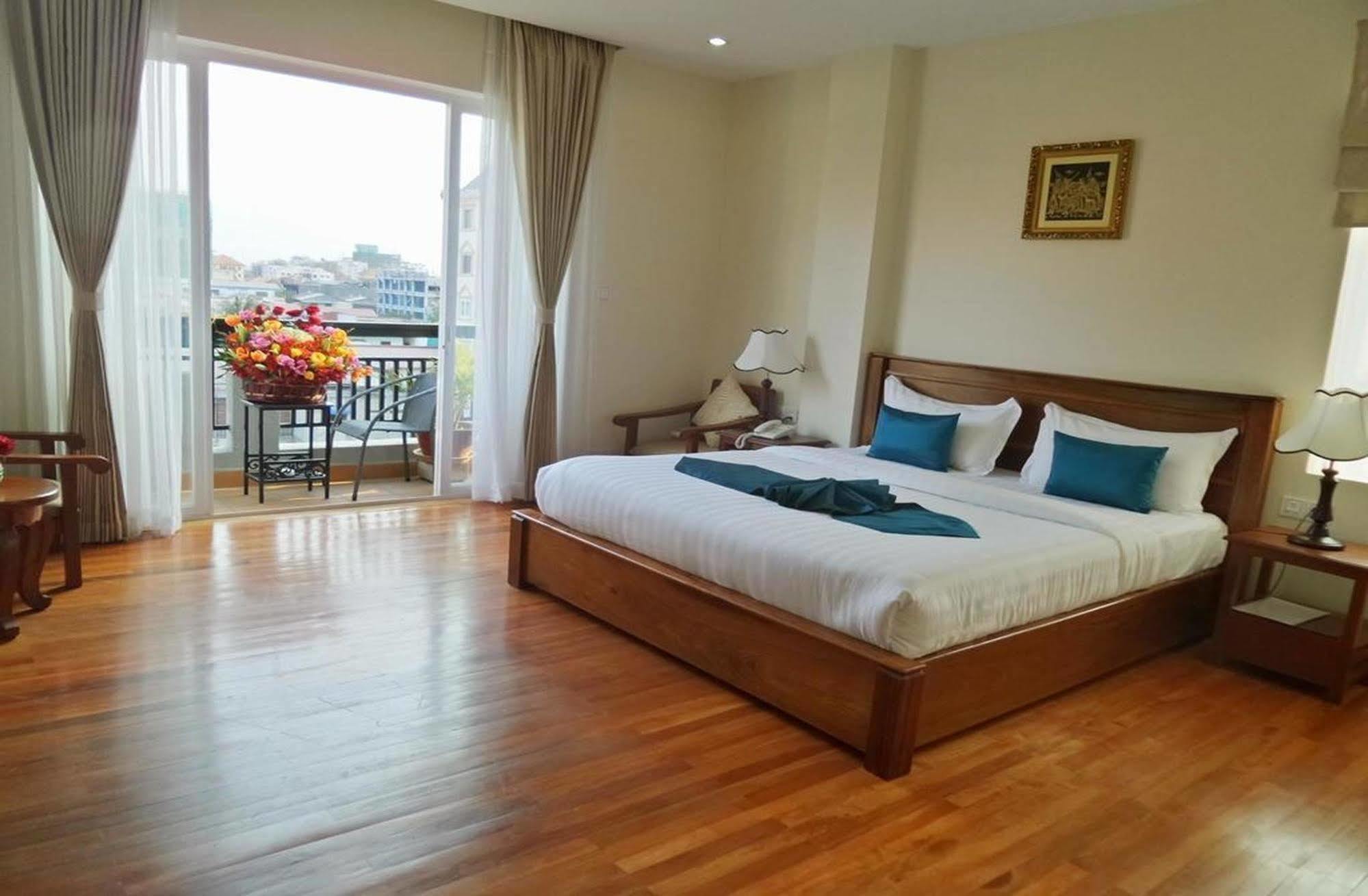 Best May Hotel Phnom Penh Exterior foto